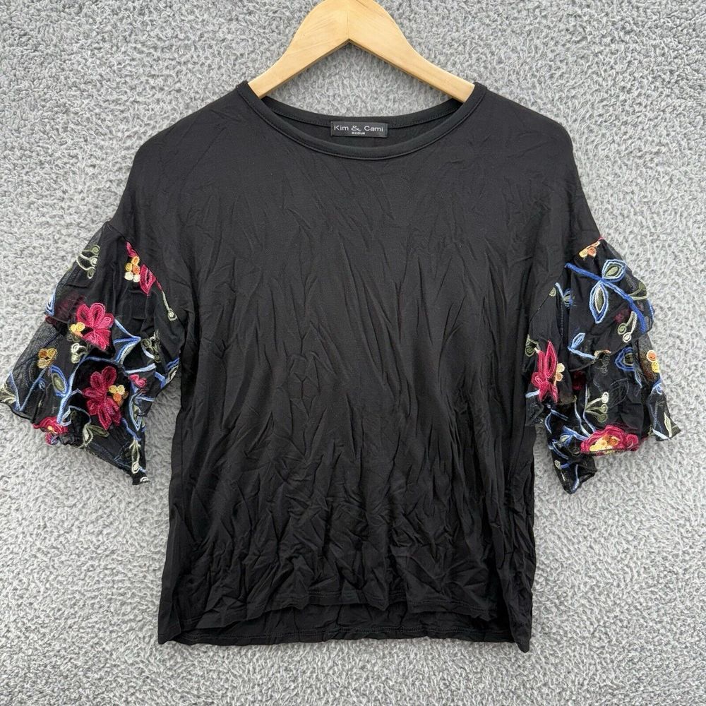 Kim & Cami Top Womens M Black Floral‎ Embroidered Sheer Sleeves Pullover Blouse